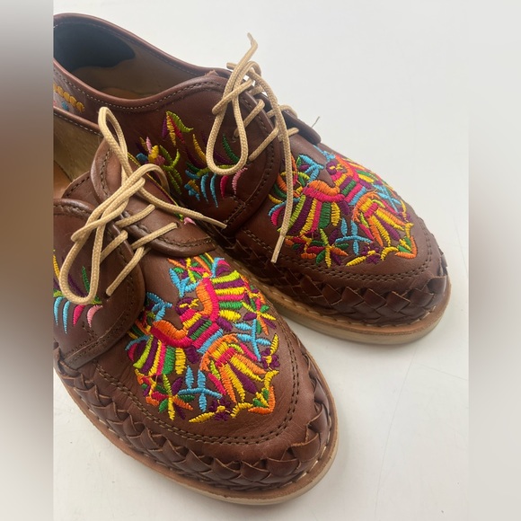 Agave Girl Embroidered Otomi Loafers G88-20 - Picture 4 of 11